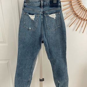 Abercrombie & Fitch Curve Love Jeans 24S